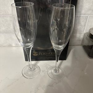 Foxwoods resort casino 10th Anniversary Champagne Flutes Vtg 2002 set of 2